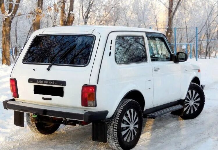 Ваз-21214 "нива" 2013 года. Нива ваз 2121 с пробегом. Нива 21214 2005г. Lada niva 2015. Ваз 21214 москва.