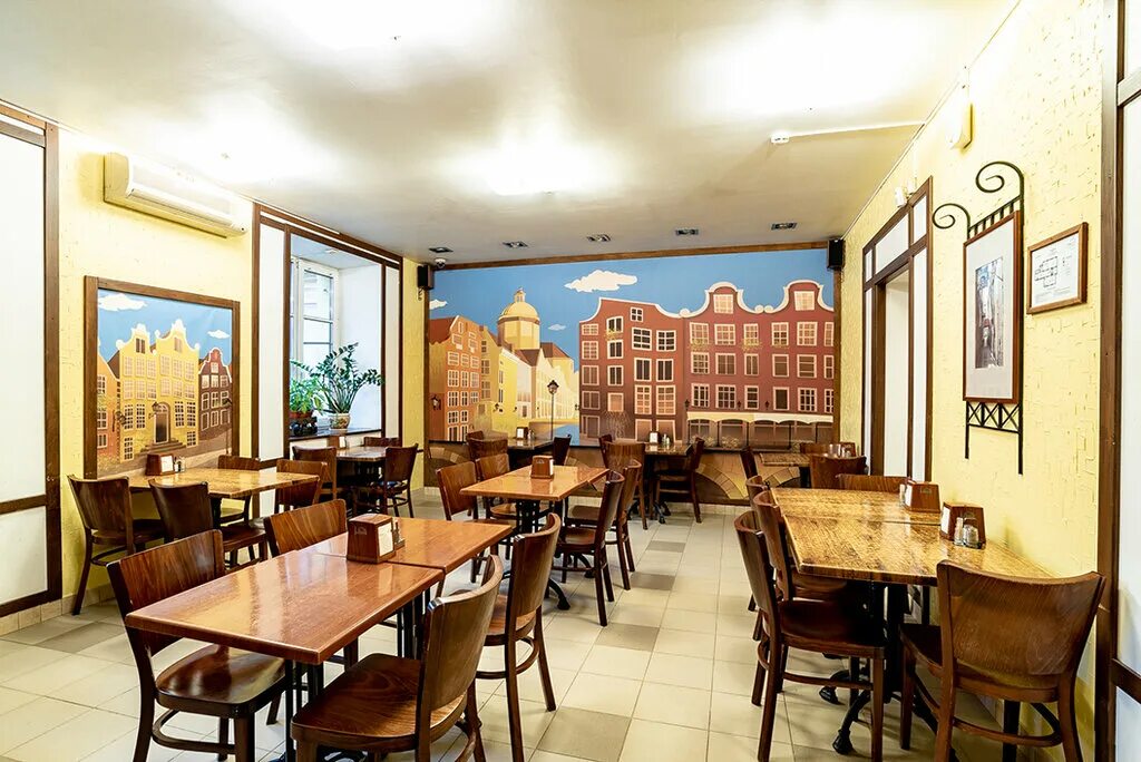 Пироговый дворик кафе. Пироговый дворик спб. Кафе-пекарни «пироговый дворик». Пироговый дворик старо-петергофский проспект. Пироговый дворик кафе.