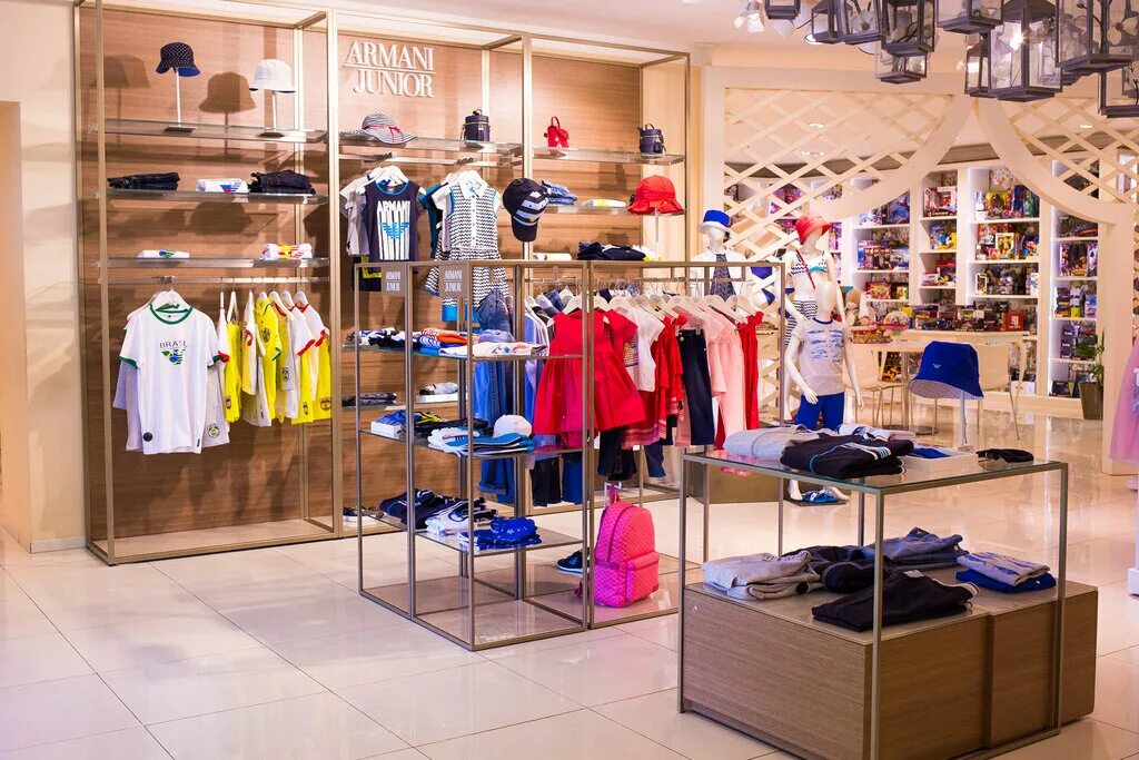 Кенгуру магазин одежды для детей. Бутик кенгуру. Кенгуру дисконт интернет. Магазин брендовой детской одежды в москве. Магазин кенгуру на московском.