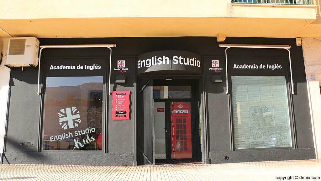 Школа английского языка. Студия английского языка вывеска. Eng studio. Eng studio. Студия английского языка.