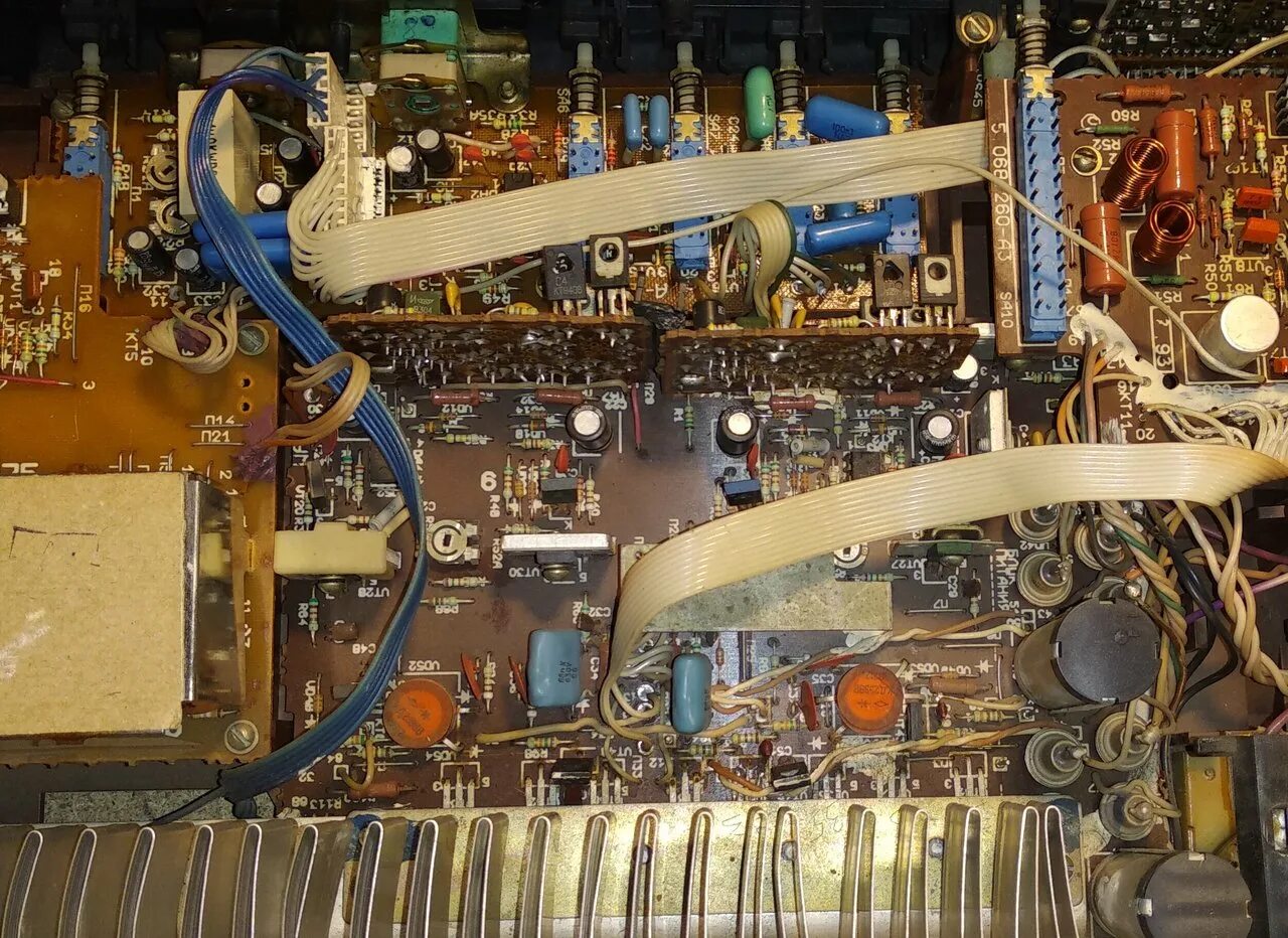 вега 50у-122с. вега 50у-122с. вега 50у-122с платы. конденсаторы для усилителя вега 120. усилитель вега 10у-120с.