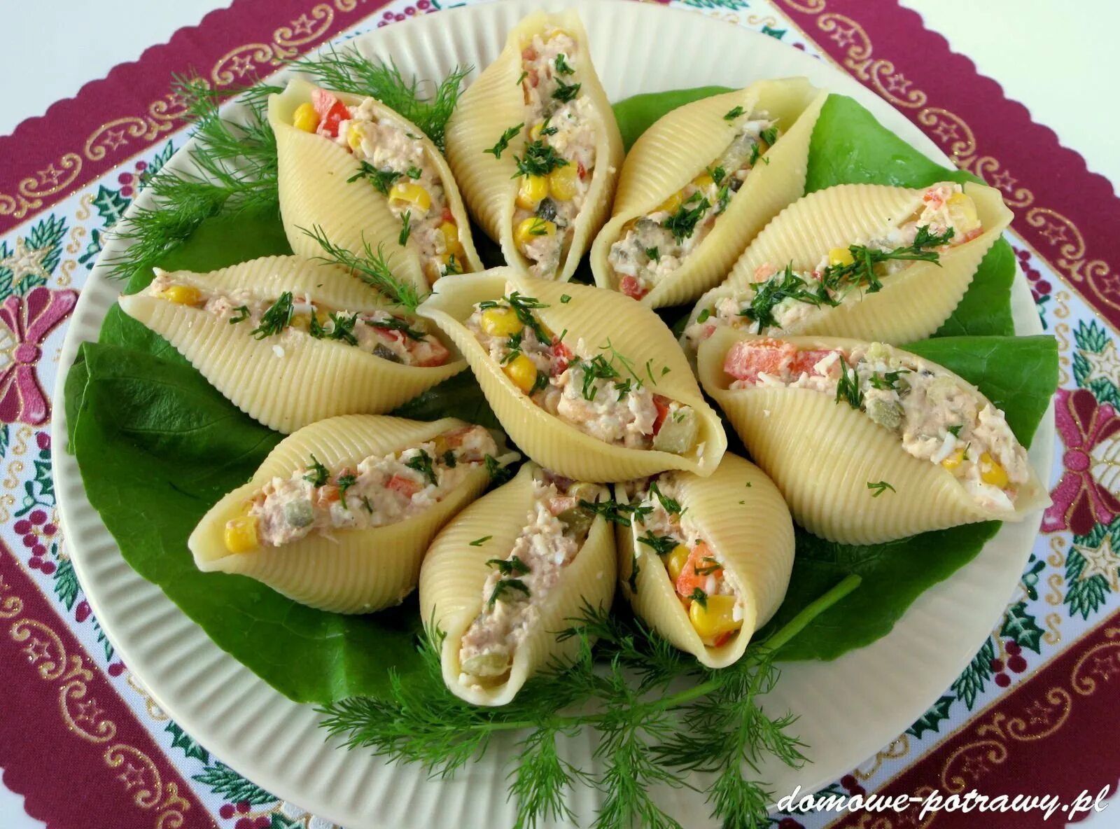 Ракушки макаронные изделия. Конкильони нери. Макароны большие ракушки. Макароны ракушки. Крупные макароны.