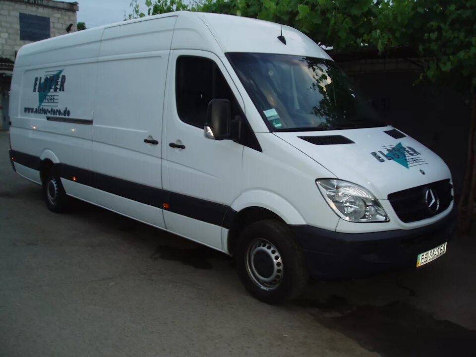 Спринтер Мерседес Спринтер 2007. Mercedes-Benz Sprinter 2007 года. Мерседес Спринтер 2007 303 сиди ай.