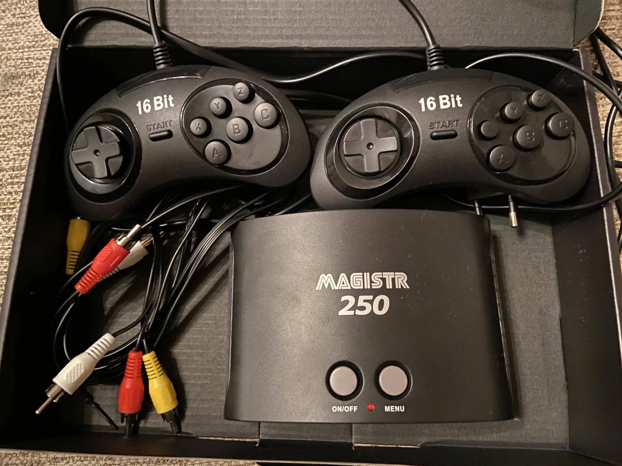 Магистр приставка. Приставка 16-bit Magistr Mega Drive 250 игр. Приставки Магистр мега драйв. Magistr Mega Drive 16 bit. Ретро-консоль Magistr Mega Drive + 250 игр.