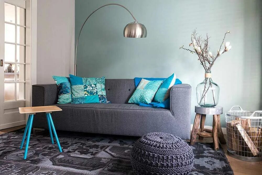 Цвета сочетающиеся с голубым в интерьере. Интерьер в голубом цвете. Интерьер в голубых тонах. Цветовые сочетания в интерьере. Цвета сочетающиеся с голубым в интерьере.