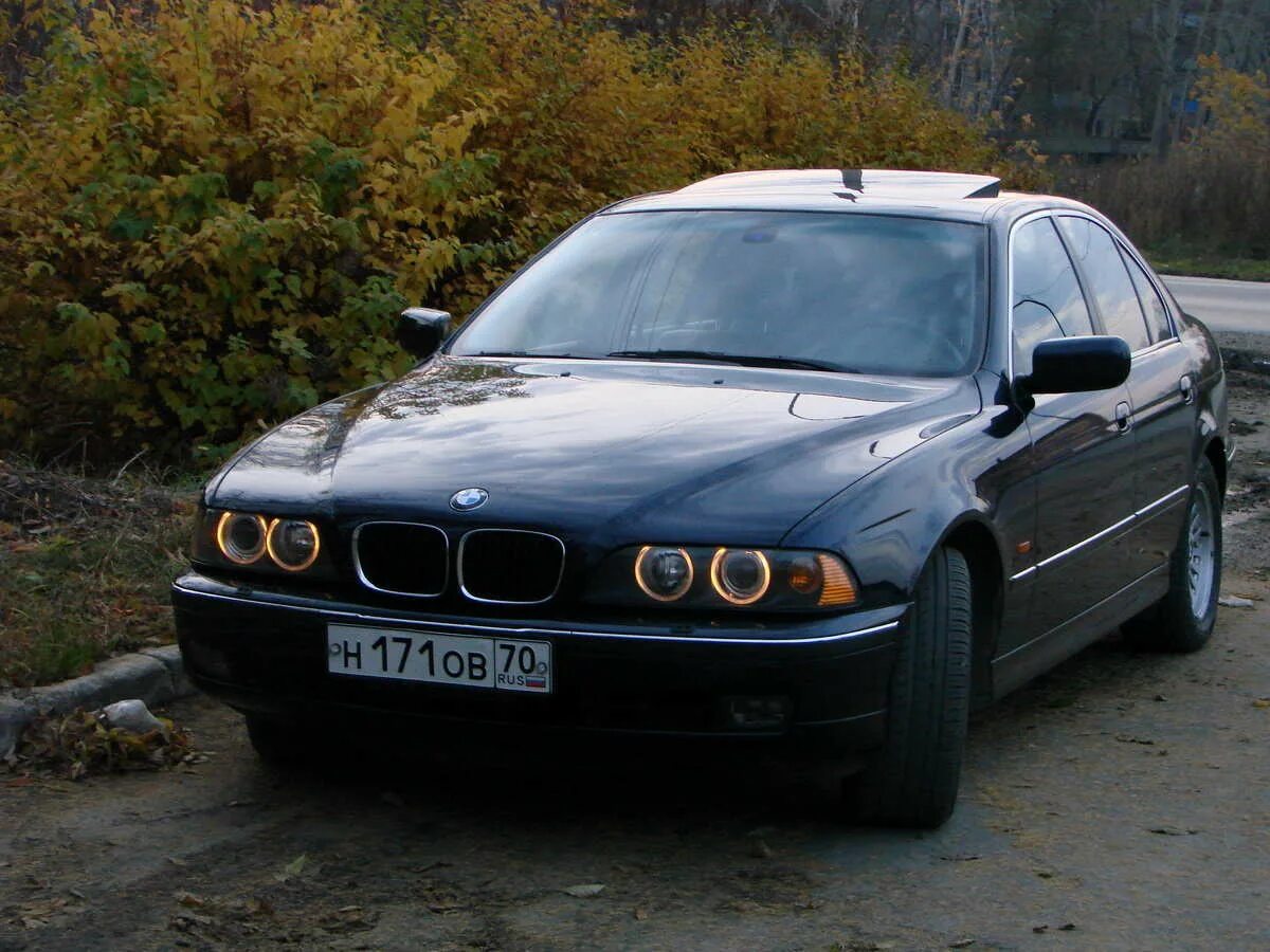 BMW 5 2000. БМВ 5 2000. BMW 5 2000г. БМВ 5 2000 года.