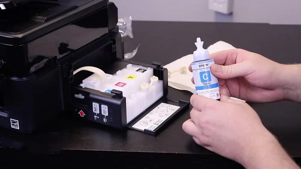 Как заправить принтер эпсон чернилами. Ink epson l3110. принтер эпсон l486. epson t6641 принтер. epson printer ink refill.