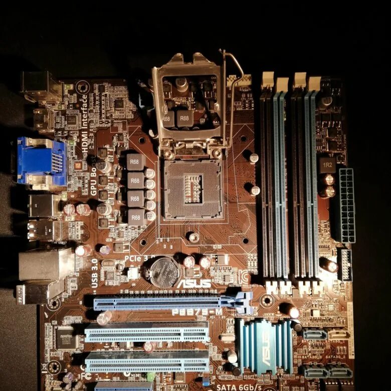 Asus windows 7 ready материнская плата. Asus p8h61-m lx3 r2. Asus p2b-f. Power sw на материнской плате asus. Asus p8h61-m lx.