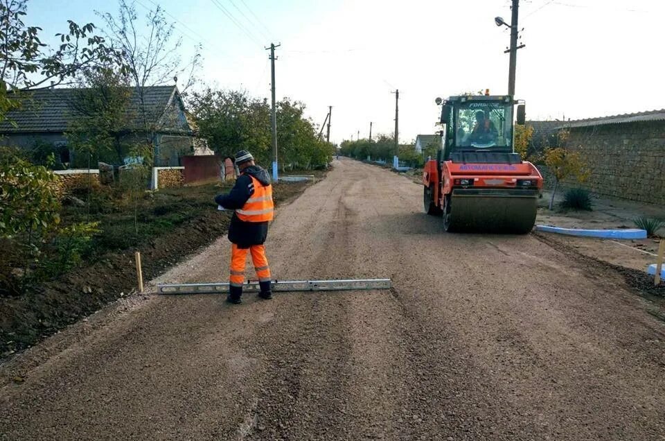 Белолесье Татарбунарского района. Ремонт дороги в Одесской области. Татарбунарский район Приморское село фото. Рассейка Одесская дорога вместо моста.