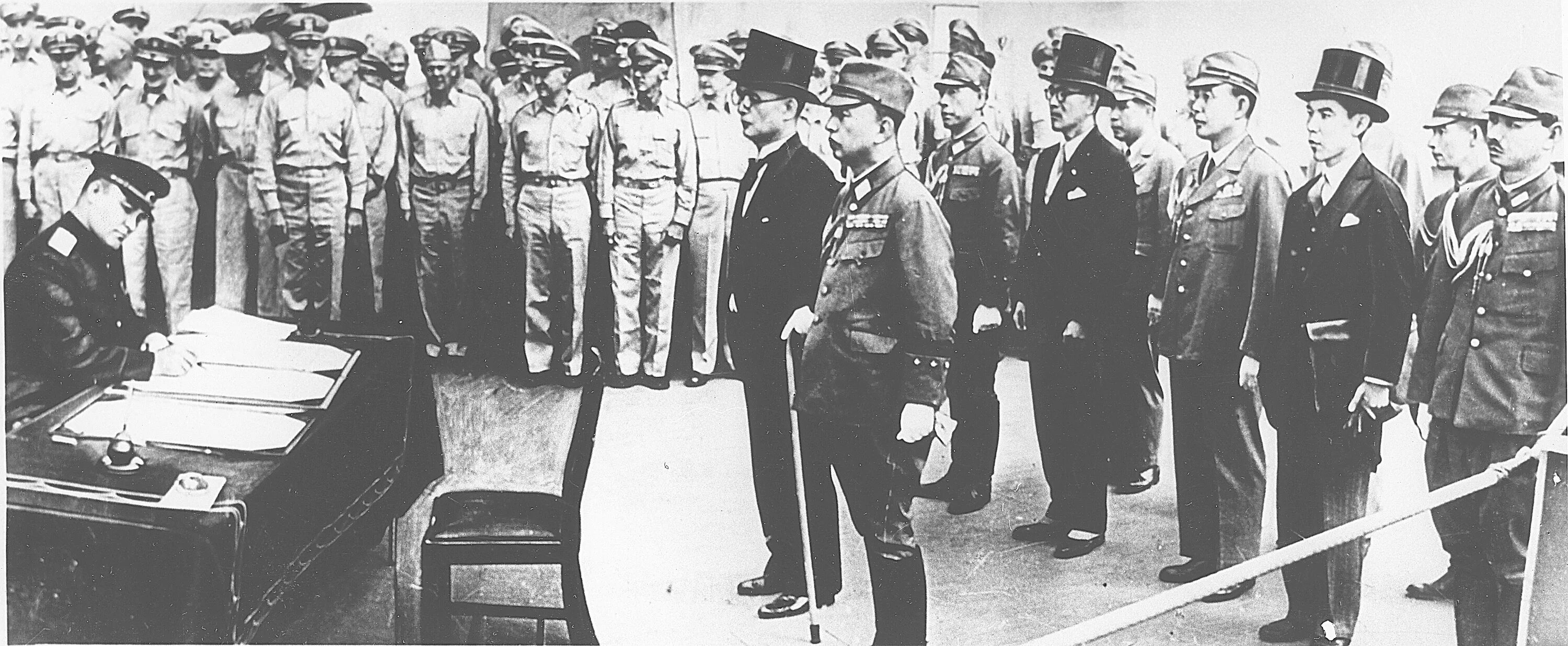 Миссури 2 сентября 1945. Капитуляция японии во второй мировой войне. Окончание 2 мировой войны капитуляция японии. Подписание акта капитуляции японии 2 сентября 1945. Капитуляция японии 1945.