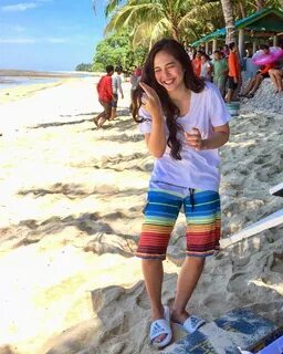 Janella Salvador's Feet 