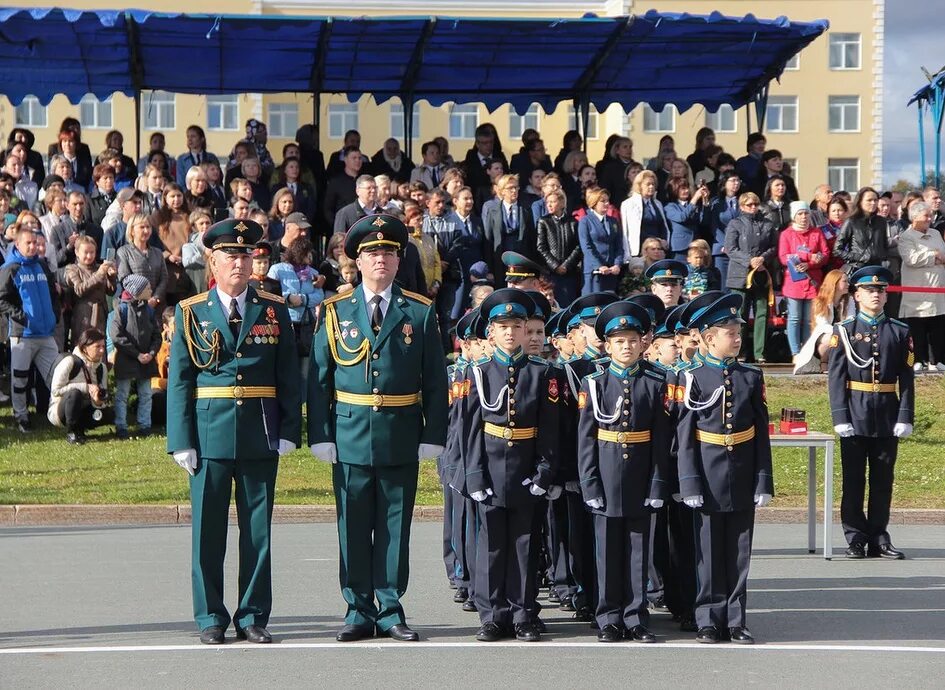 Кадетское училище Тюмень. Тюменское президентское кадетское училище Тюмень. Президентский кадетский корпус Тюмень. Кадеты Тюменского президентского кадетского училища.