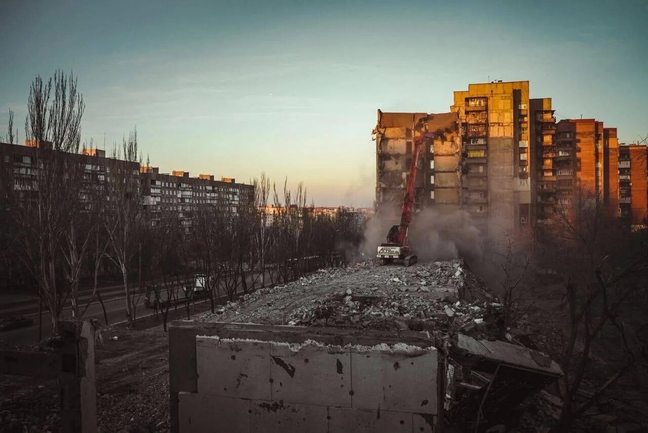 Снос. Снос 2023. Снос 2023. Снос 2023. Новые пятиэтажки.