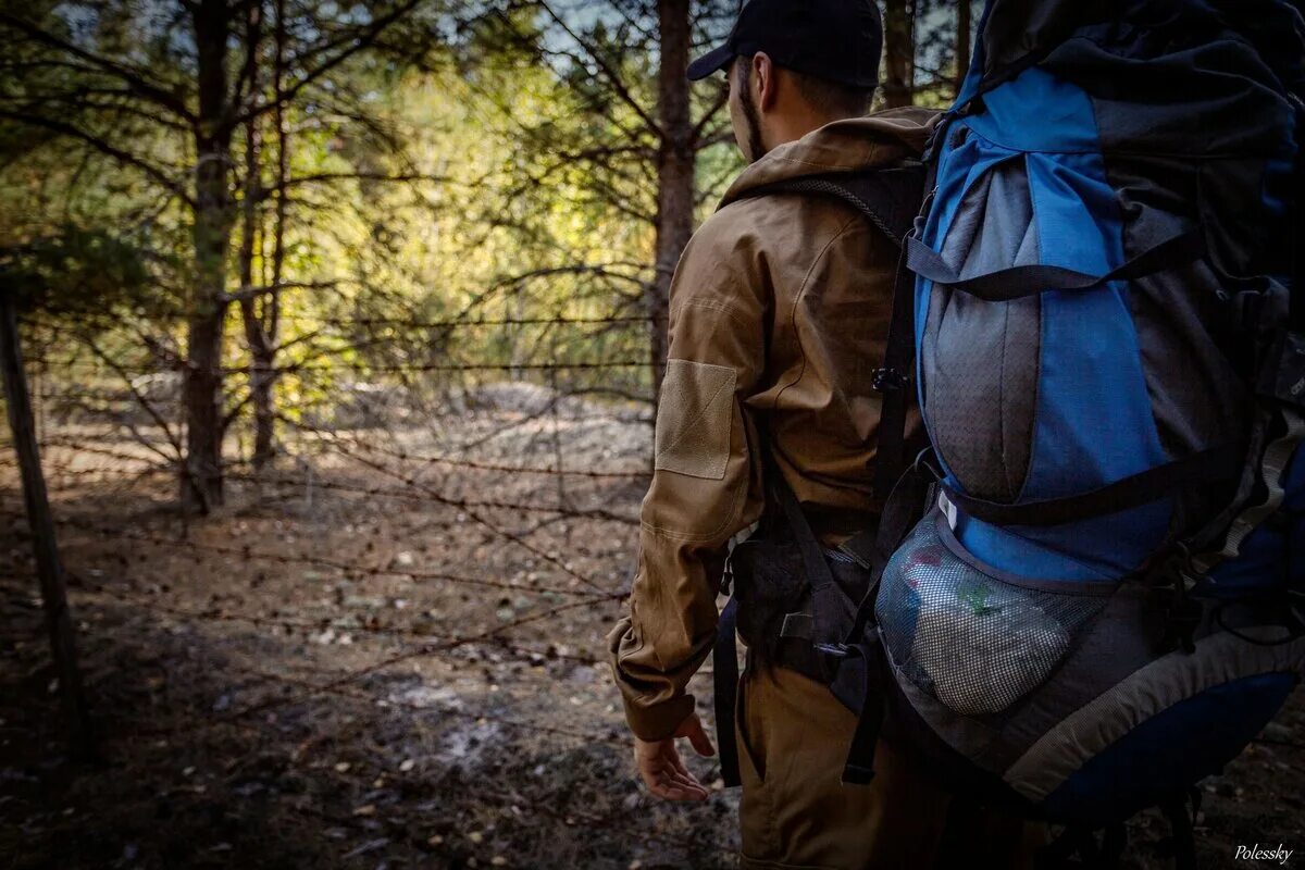 Чернобыльская зона. Сталкерство чернобыль. Припять 2001. Поход на зону отчуждения припять. Реальные сталкеры в припяти.