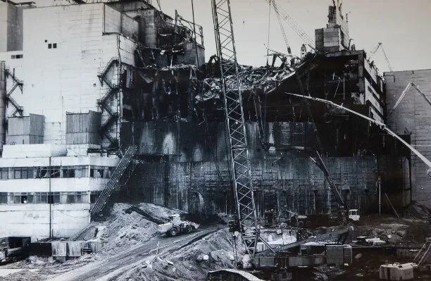 Ликвидация чаэс 1986. Ликвидация чернобыльской аварии 1986. Аэс чернобыль ликвидаторы. Чернобыль чаэс 1986. Ликвидация чернобыльской атомной электростанции.