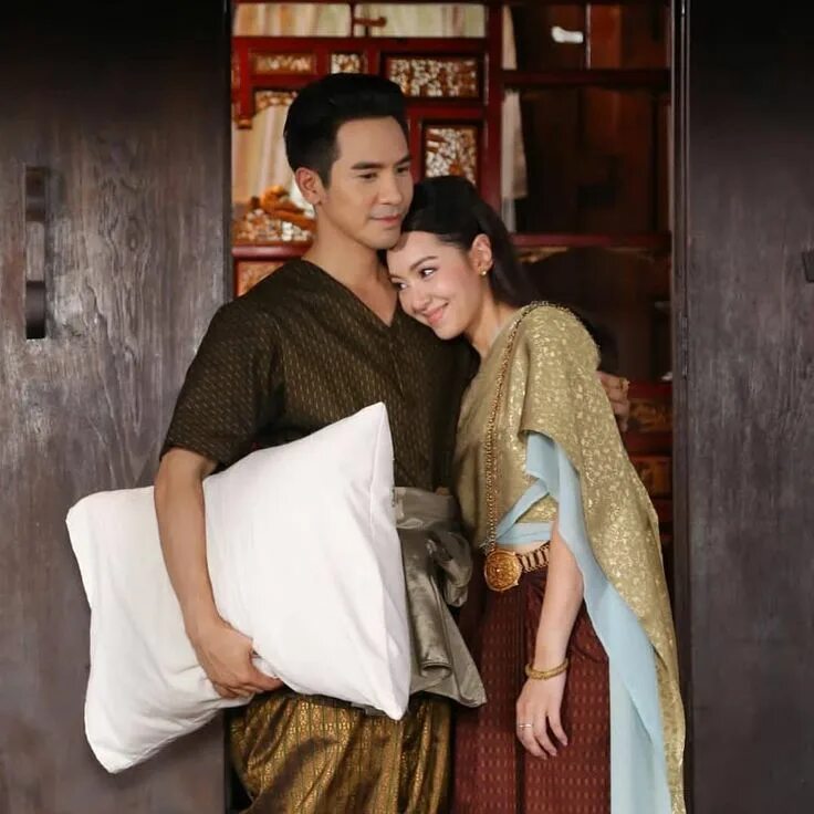 Первая любовь таиланд. Драма Thailand. Таиланд любовь. Love Station Thai Drama. Hate but Love Thai Drama 1 Episode.