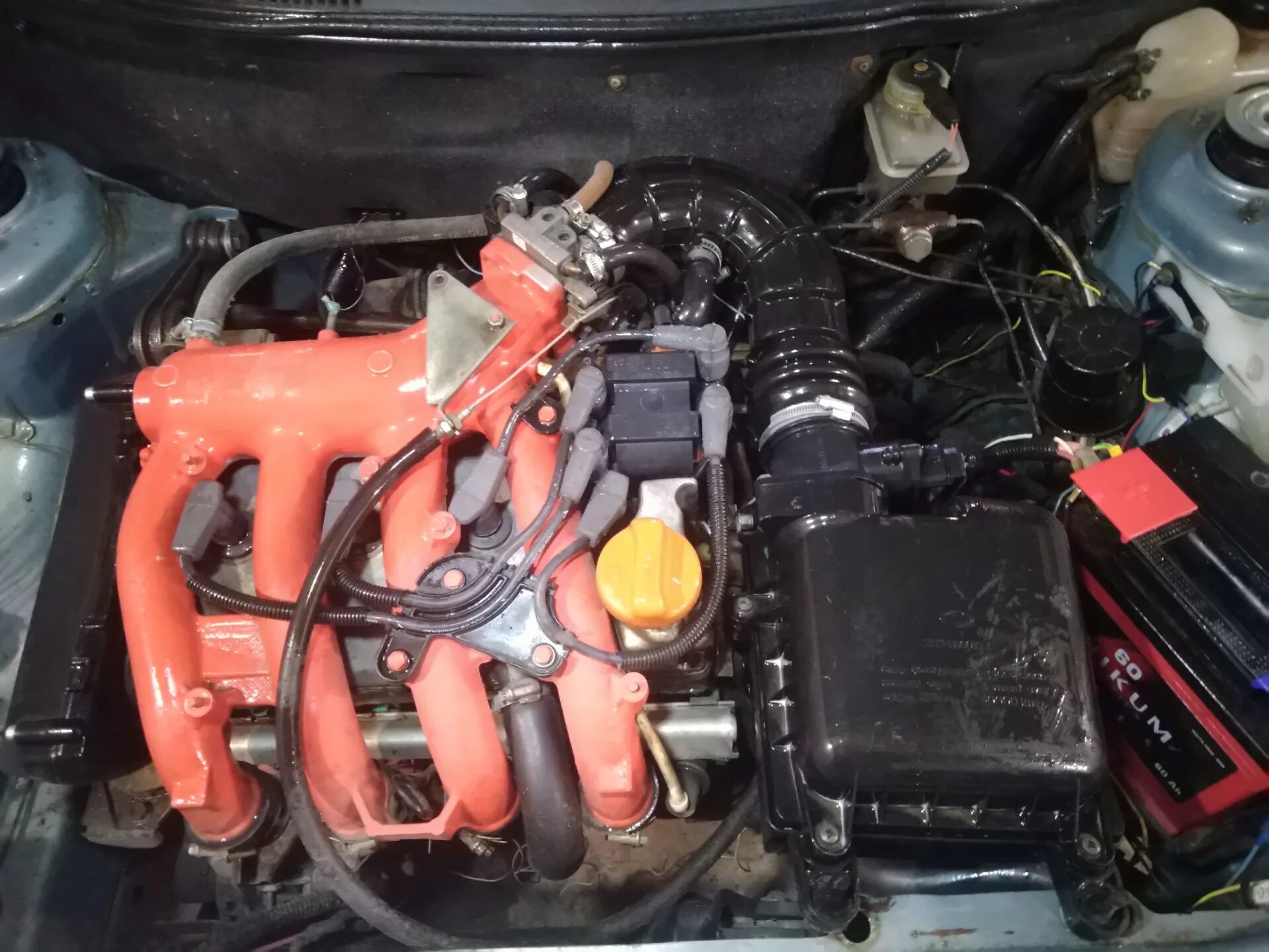 Восьмиклоп и шеснарь ваз 2114. Ваз 2106 на 16 клапанном моторе. Мотор шеснарь 124. Ваз 2110 16v турбо. Шеснарь или восьмиклоп.