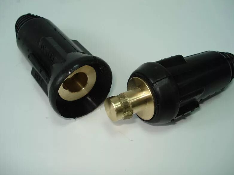 Соединитель кабеля скр-31 315 а. Вилка кабельная 35-50 isq0077. Кабельная розетка корд скр-31 гнездо. Кабельный разъем скр-31 гнездо. Соединитель кабельный разъемный скр-50.