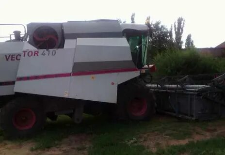 Зерноуборочный комбайн бу вектор 410
