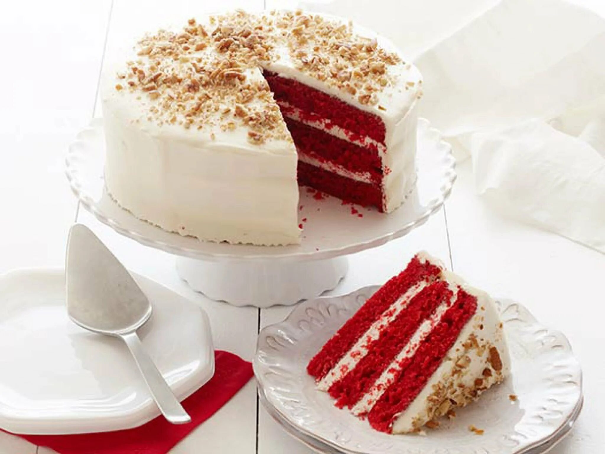 Классический торт фото. Торт «ред вельвет». Торт красный бархат вельвет. Красный вельвет торт. Торт красный бархат классический.