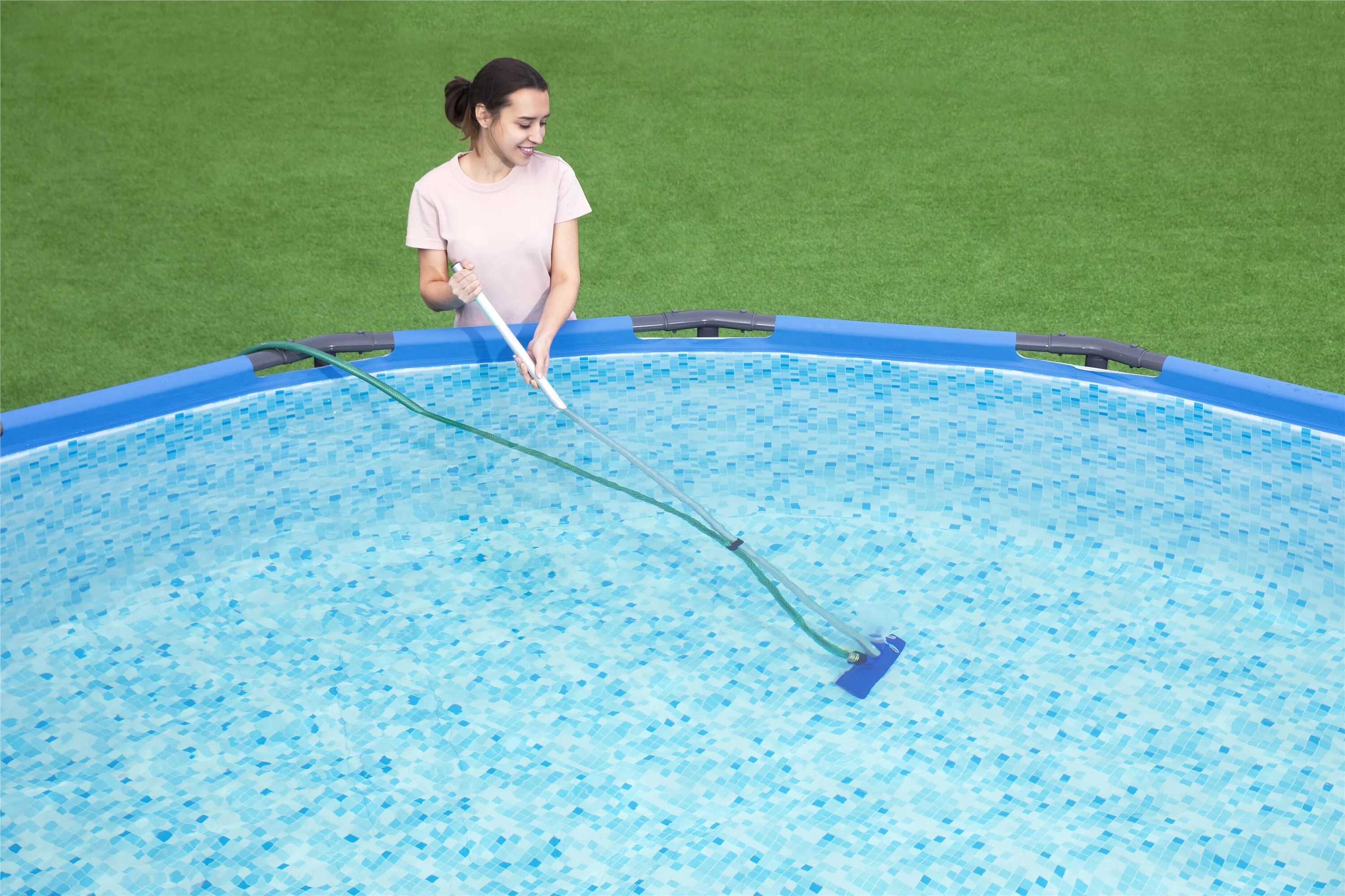 Flow clear для чистки бассейна. Комплект для чистки бассейна flowclear bestway. bestway очистка бассейна. набор для бассейнов bestway. палка для чистки бассейна.