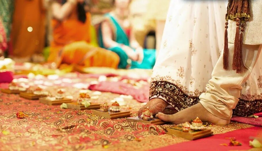 Indian step. Саптапади. saptapadi (seven steps) india.