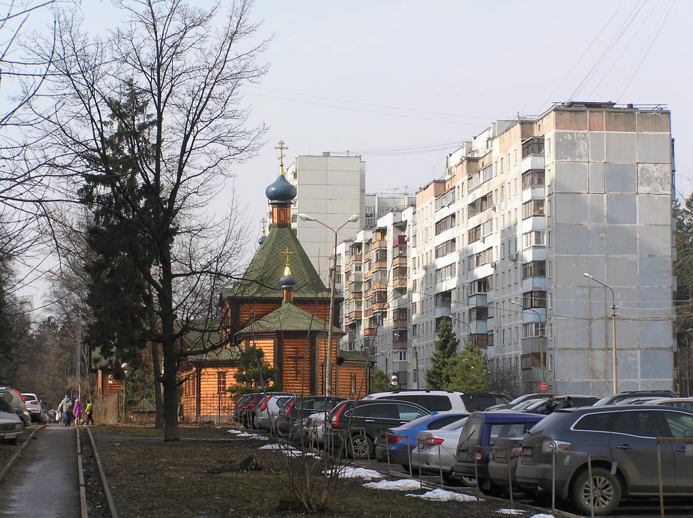 Королев м о. Церковь серафима саровского королёв. город королев микрорайон юбилейный. город королева московской области. королев город юбилейный храм серафима.