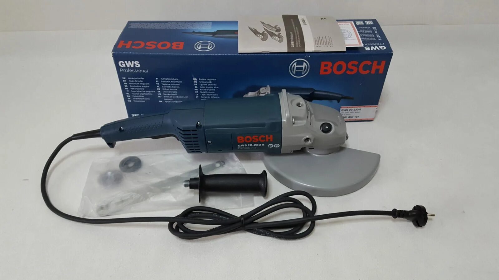 Купить bosch 230. Болгарка бош 20-230. УШМ Bosch GWS 20-230н. УШМ Bosch GWS 20-230 H, 2000 Вт, 230 мм. Болгарка Bosch 230.