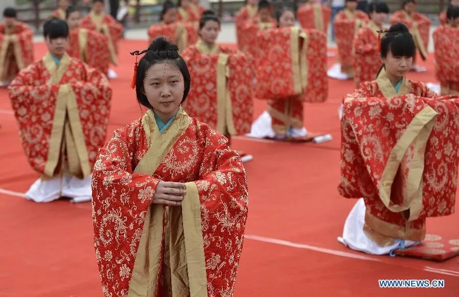 Сиань Национальная одежда. Китайский li. Шэньси одежда. Coming of age Ceremony. Age ceremony