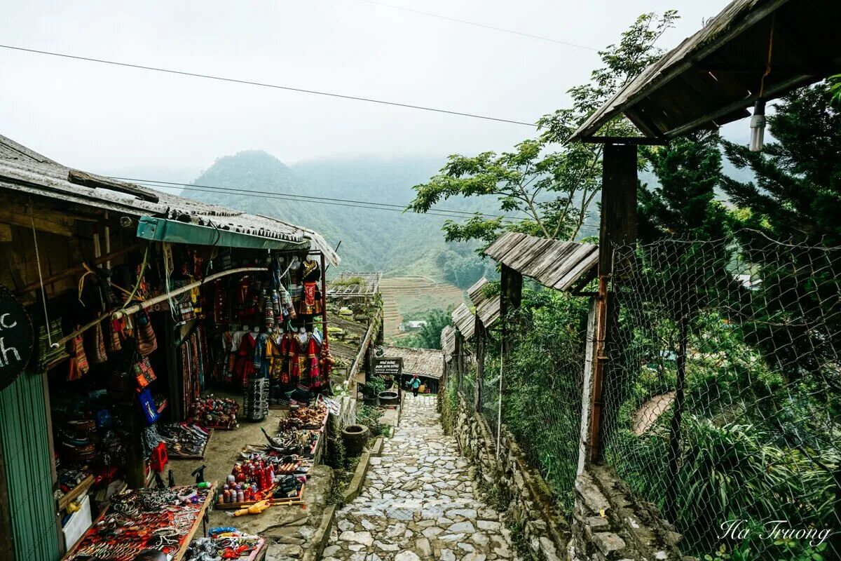 Вьетнам village. Деревня во Вьетнаме сапа. Sticks Village Вьетнам. Быт вьетнамской деревни. Вьетнамская деревня фото.