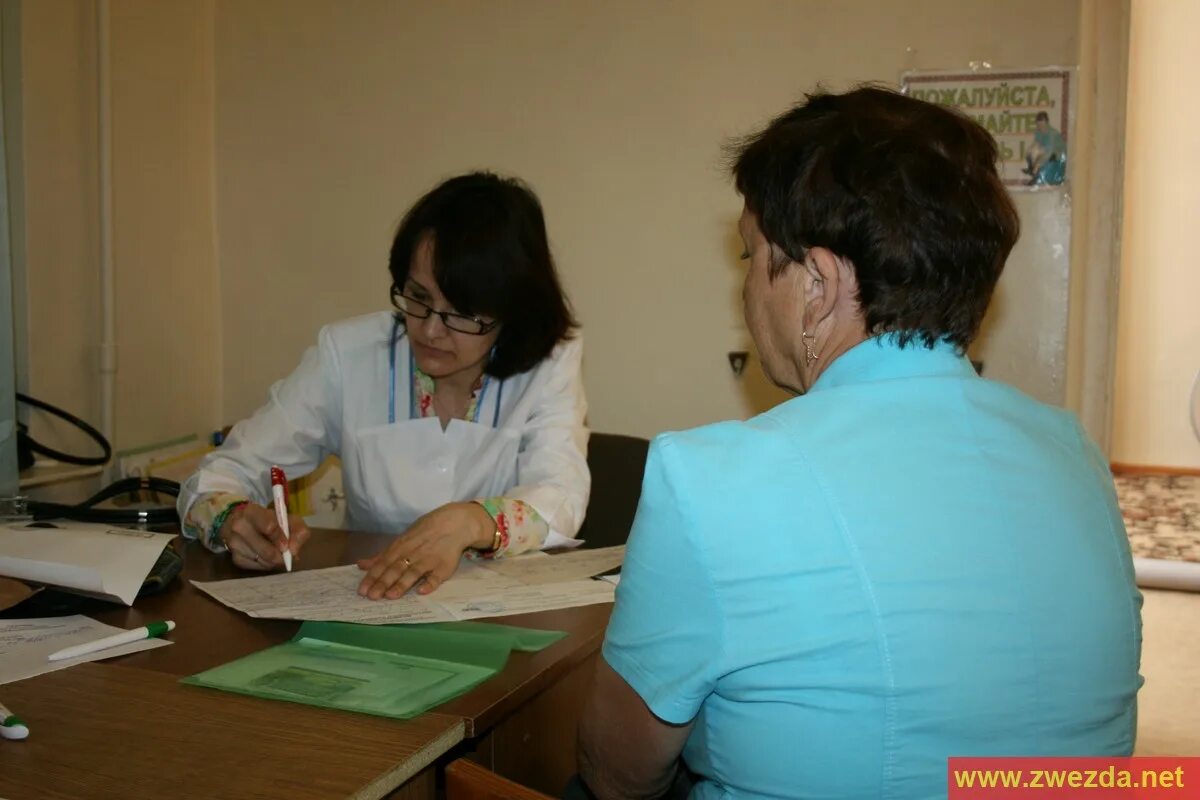 Данилова татьяна сергеевна сегежа. Ли ольга александровна нефролог. Детский нефролог. Медэксперт ростов великий октябрьская. Врач нефролог.