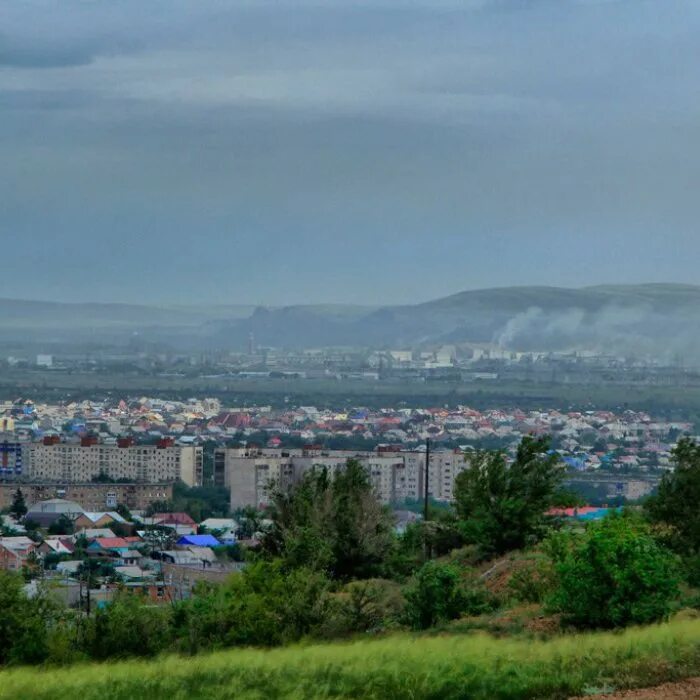 Сколько людей живет в орске. Город Орск Оренбургская область. Орск фото города. Красота Орска. Город Орск фото 2021 год.