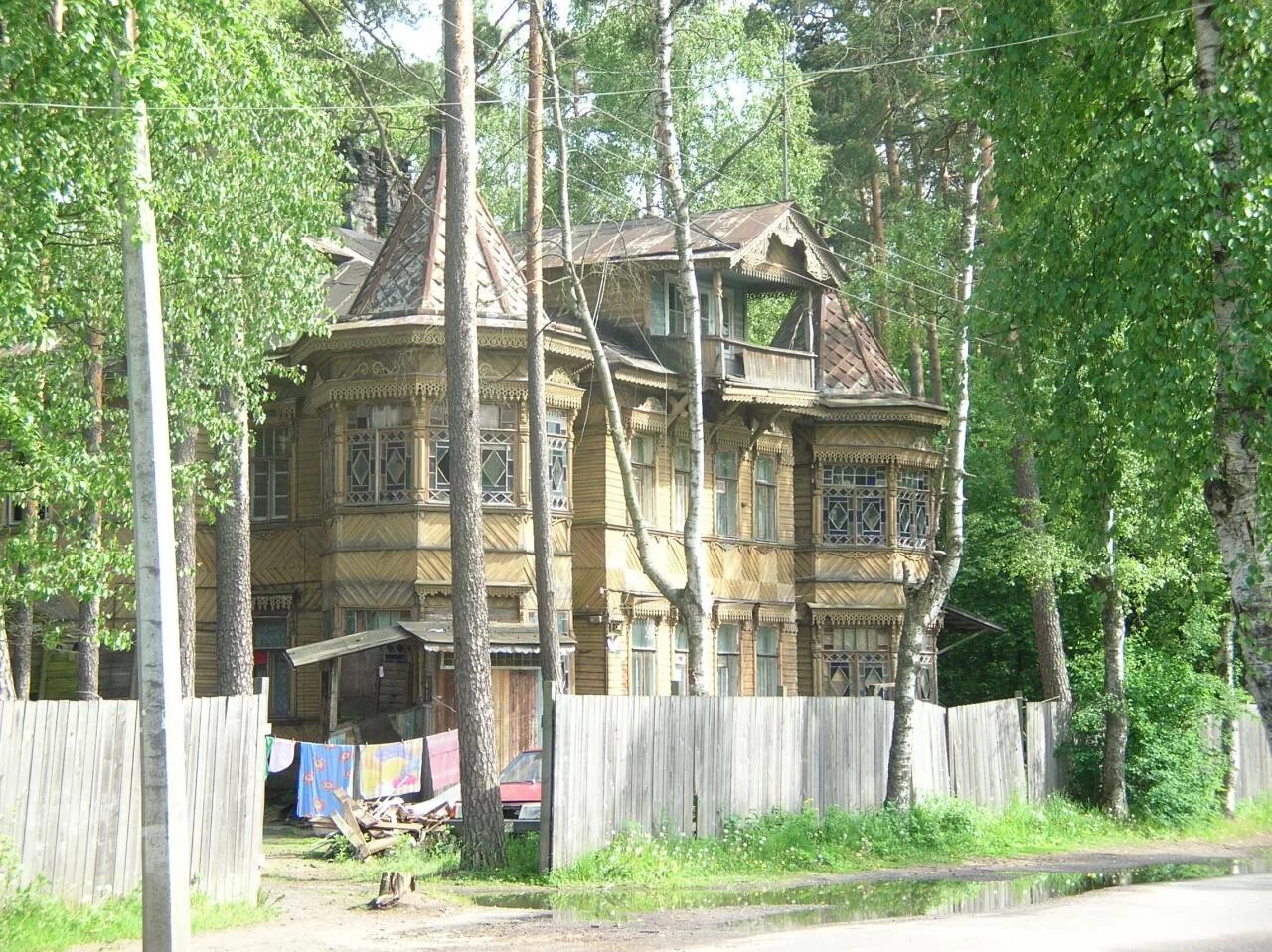 Дом Змигродского в Сестрорецке. Дача Людомира Змигродского. Загородный дом л.а. Змигродского в Сестрорецке. Дача Людомира Змигродского Зеленогорск. Https kio commim spb ru