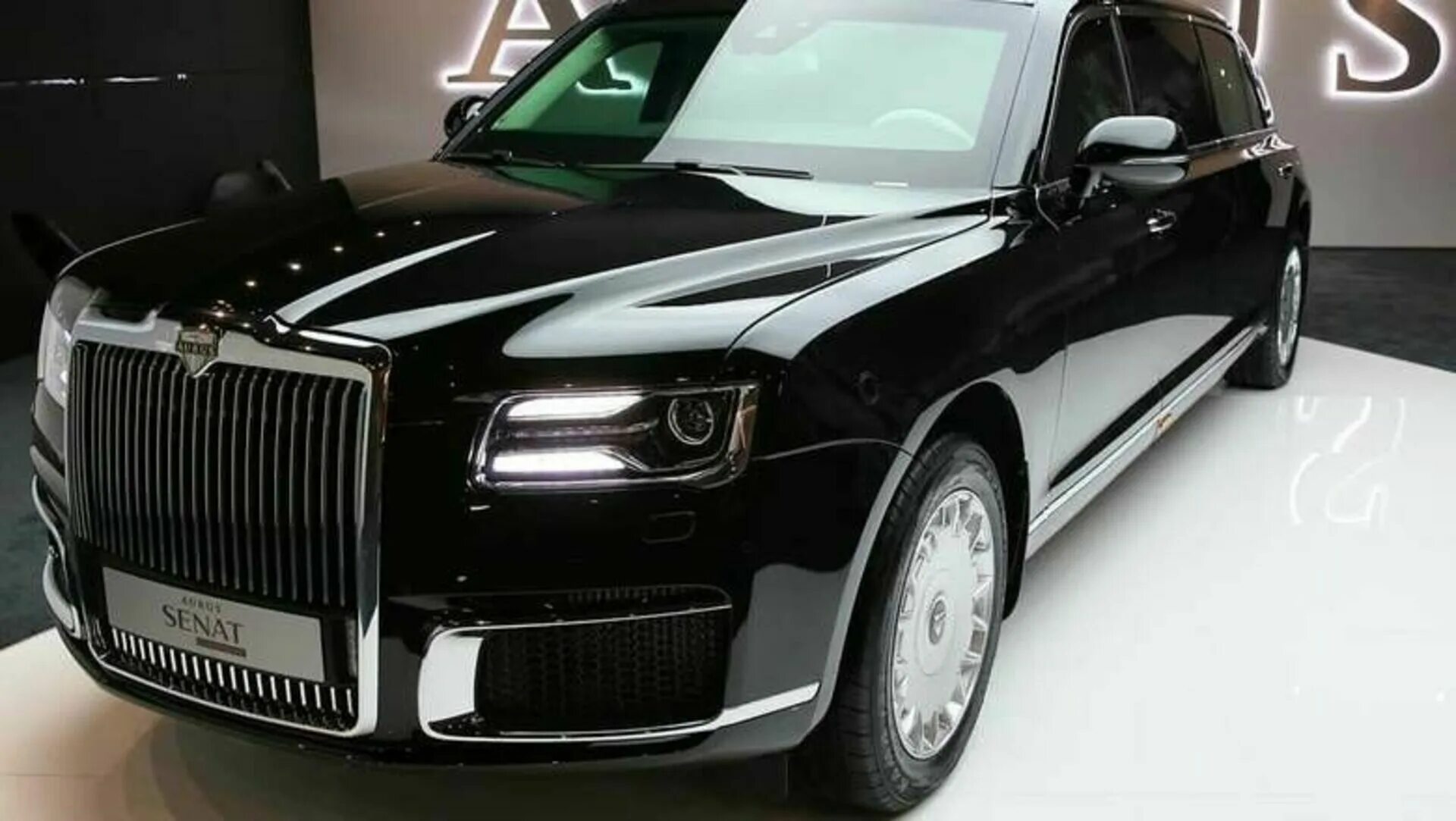 Аурус автомобиль фото производитель. Аурус сенат. аурус сенат автомобиль. новая машина аурус. лимузин президента россии aurus.