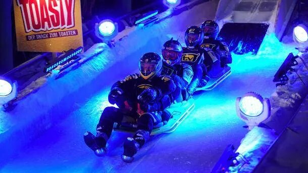 Вок вид спорта. Wok для гонок. Wok для гонок. Вок рейсинг вид спорта. Рейсинг зимой.