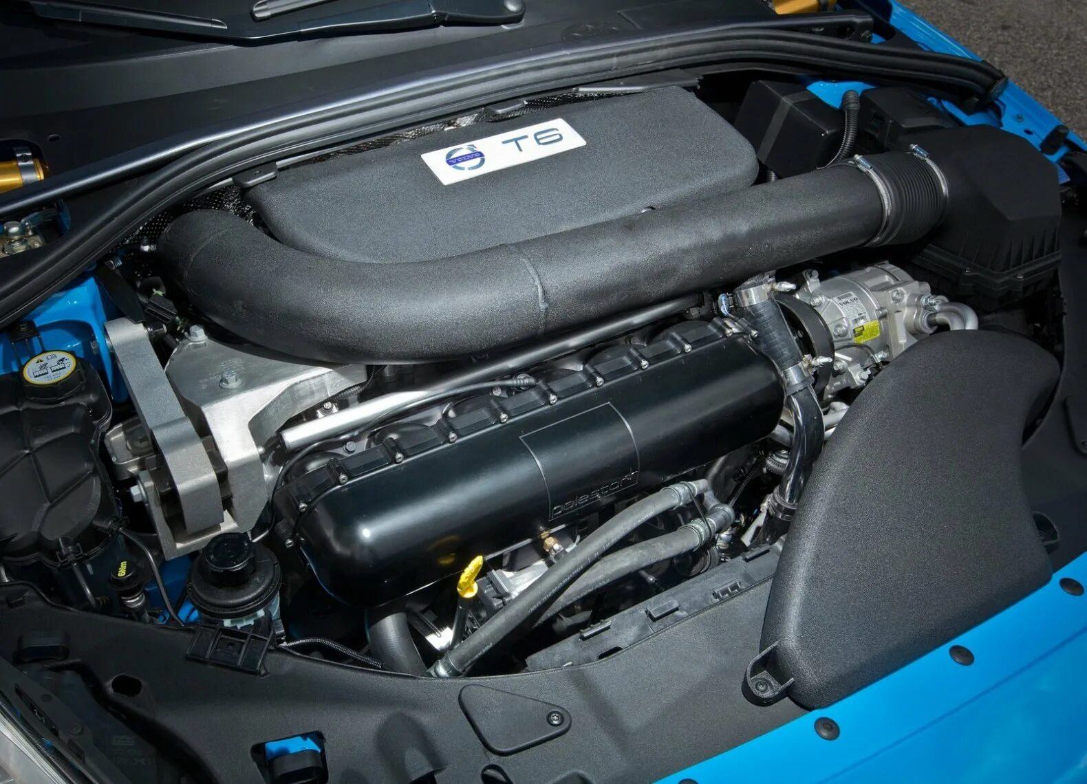 Volvo s60 двигатели. Volvo s60 Polestar 2012. Двигатель Volvo s60 t6. Volvo 2013 s60 двигатель. Вольво s60 2012 двигатель.