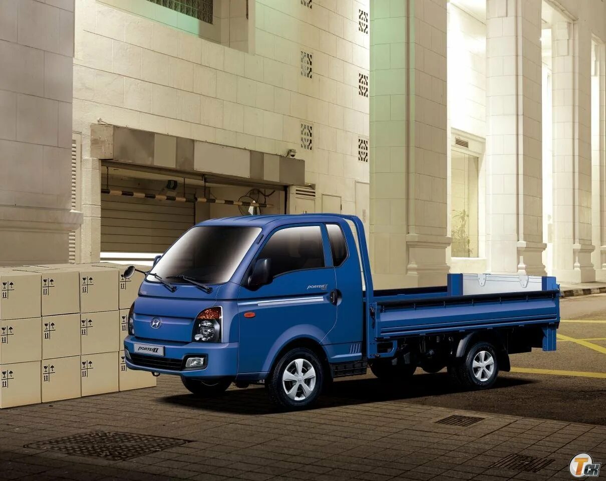 Хундай бортовой до 3.5 тонн. Хендай грузовик 3.5 тонны. Хундай грузовик до 3.5 тонн. Hyundai Porter 2 бортовой автомат 2018.