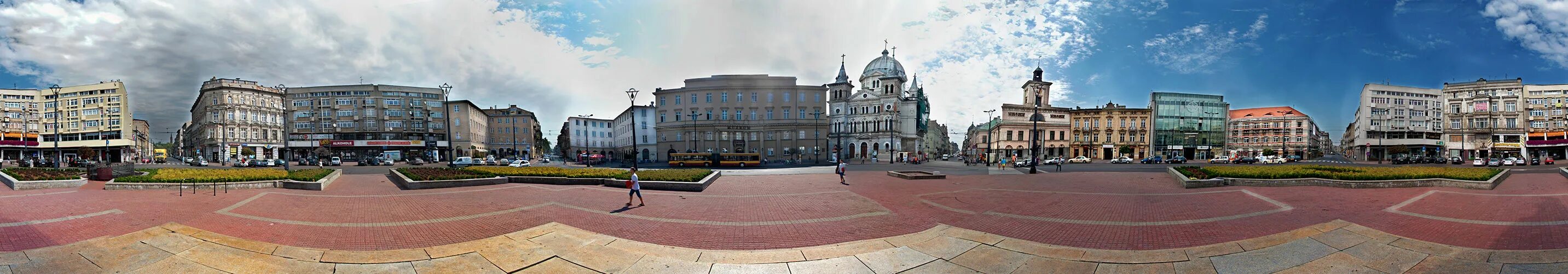 Панорама улиц. Панорама улицы. Панорама улицы Москвы. Улица города панорама. Панорамная фотография улицы.