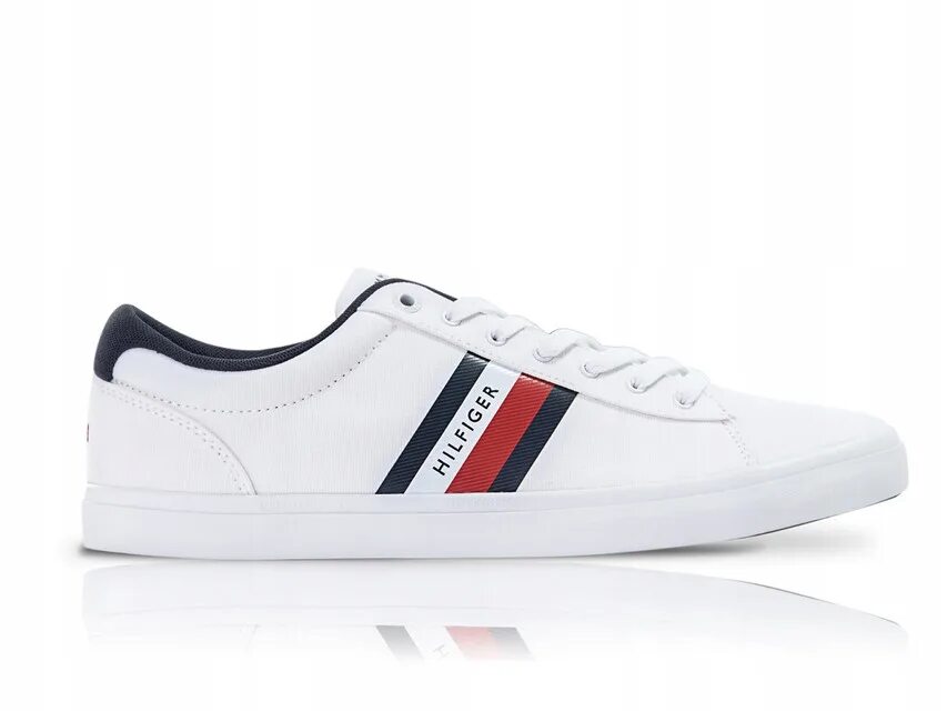 Купить кроссовки хилфигер. Кроссовки Tommy Hilfiger Essential. Кеды Томми Хилфигер. Кеды Томми Хилфигер мужские. Кроссовки Томми Хилфигер мужские.