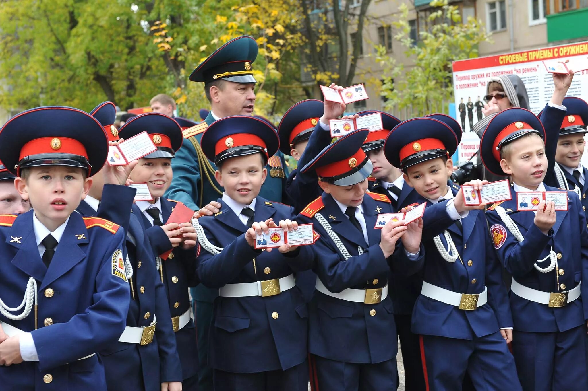 Куда можно поступить после 9 в питере