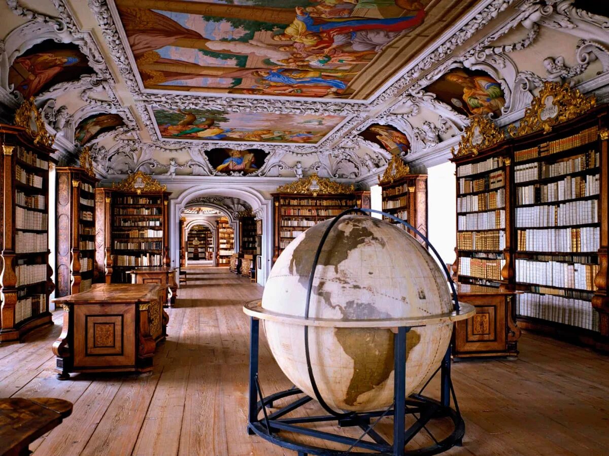 Самые старые библиотеки. Виблинген монастырь библиотека. Библиотека Джироламини, Неаполь. Библиотека Кремсмюнстерского аббатства, Австрия. Библиотека барона Круппа интерьер.
