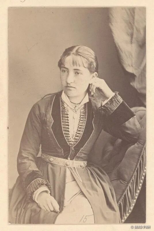 Девочка на осетинском