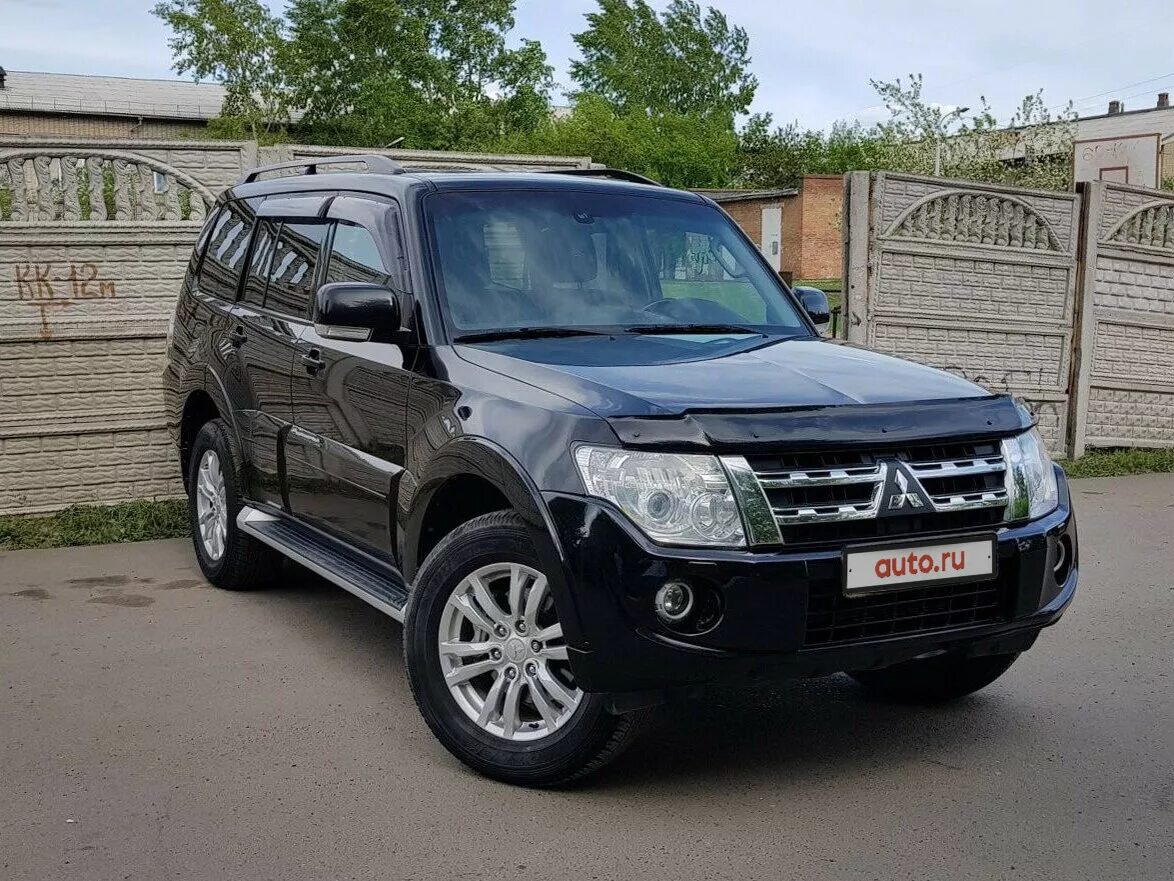 Продажа mitsubishi pajero. Митсубиси Паджеро 2013. Mitsubishi Паджеро 2013. Mitsubishi Pajero IV Рестайлинг 1 ,2013. Митсубиши Паджеро 2013 3,8.