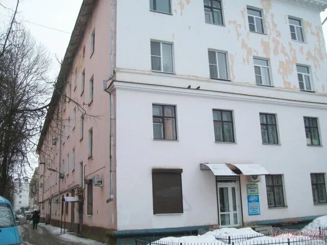 В новгород воскресенский бульвар. Воскресенский бульвар 2/2 великий новгород. воскресенский бульвар великий новгород. воскресенский бульвар 13 великий новгород. великий новгород воскресенский бульвар д2.