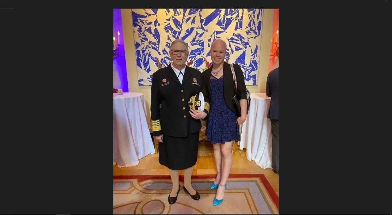 Генералы в юбках. Женщина полководец. Адмирал сша в юбке. Генералы в юбках. Помощница шойгу.