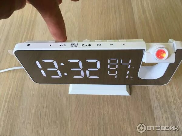 Инструкция на часы с проекцией. Часы - будильник en-8827. Часы проекционные 8827. Зеркальные электронные настольные часы en8827a с проекцией. Часы - будильник en-8827 walberes