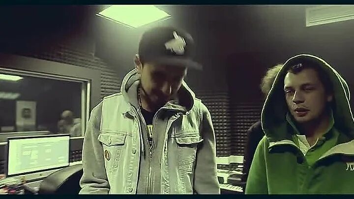 Мазеллов читает реп. Обложка диска пацанский рэп. Курю читаю рэп. Jenee, 5 плюх. St рэп.