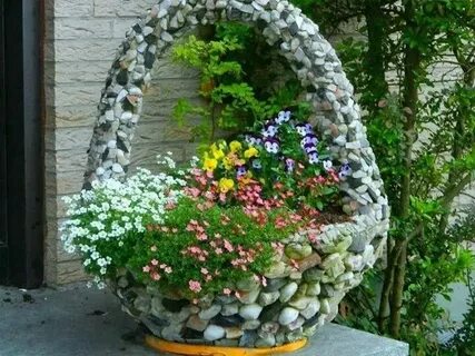 Красивая дача своими руками из подручных