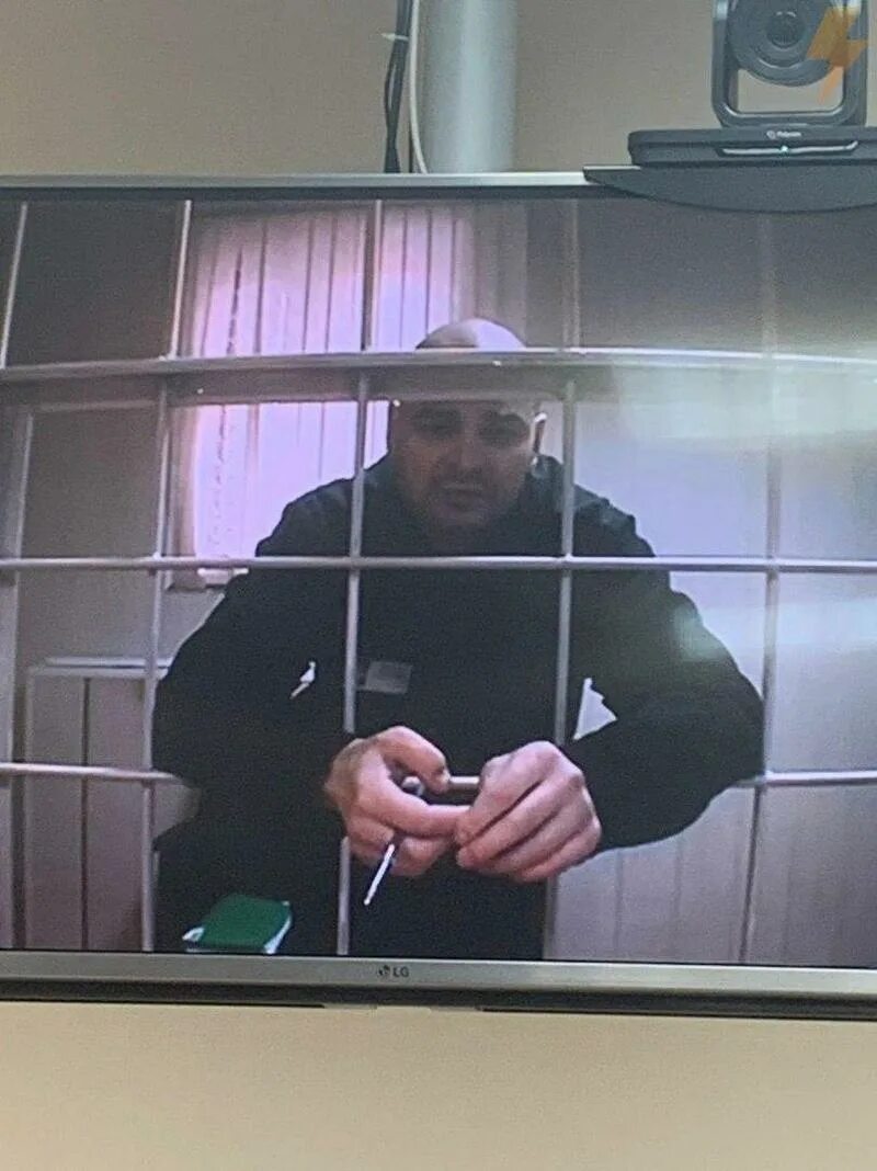 максим марцинкевич. максим марцен марцинкевич. тесак в камере. тесак в камере. максим марцинкевич мертвый.