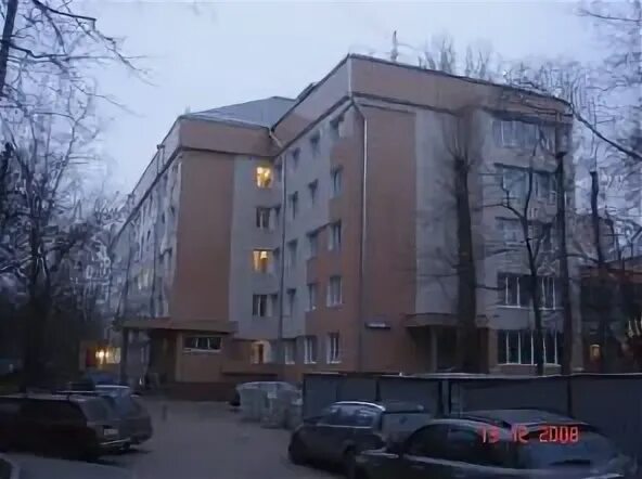 Космонавтов 18 1